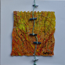 messages confidentiels page 6 Papiers, encre, projections d'acrylique, corde sur tpoile 30x 30